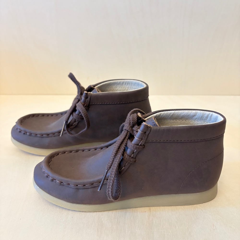 Footmates Wally 9105 Boots Boys 1 Brown Oiled Leather Chukka Moccasin NEW